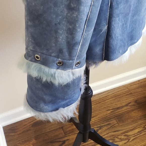 Blue Shearling - Picture 6 of 8